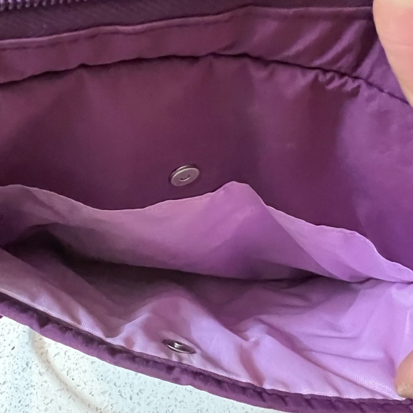 Lug Quilted Crossbody Bag Purple Plum 2 Front Zippered Pockets Zipper Closure - Picture 7 of 7